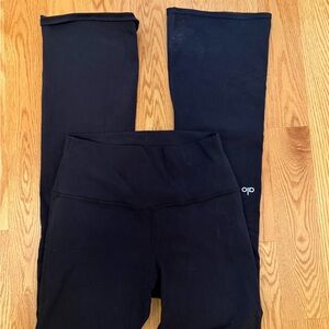 Alo High Waisted Black bootcut Leggings